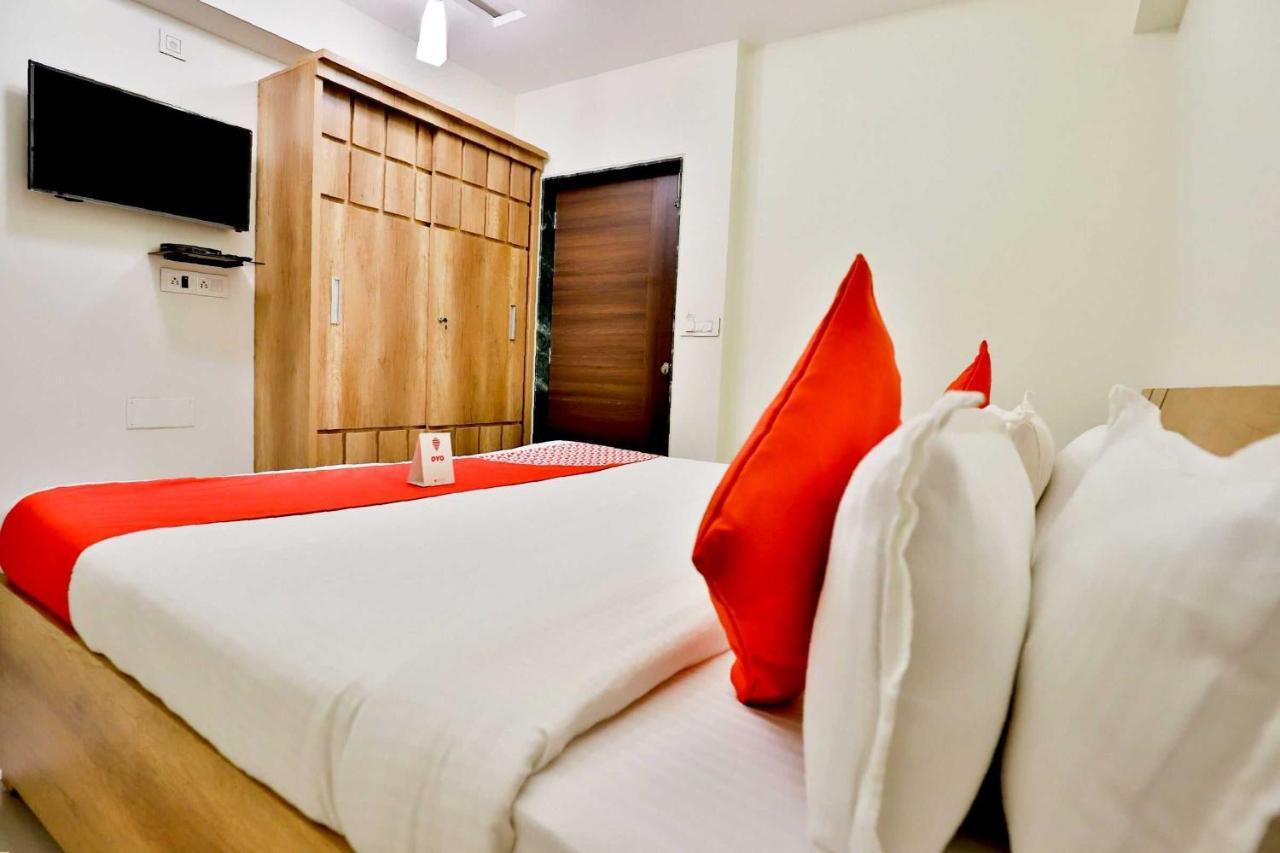 Collection O 12462 Hotel Shiv Inn Gandhinagar Eksteriør billede