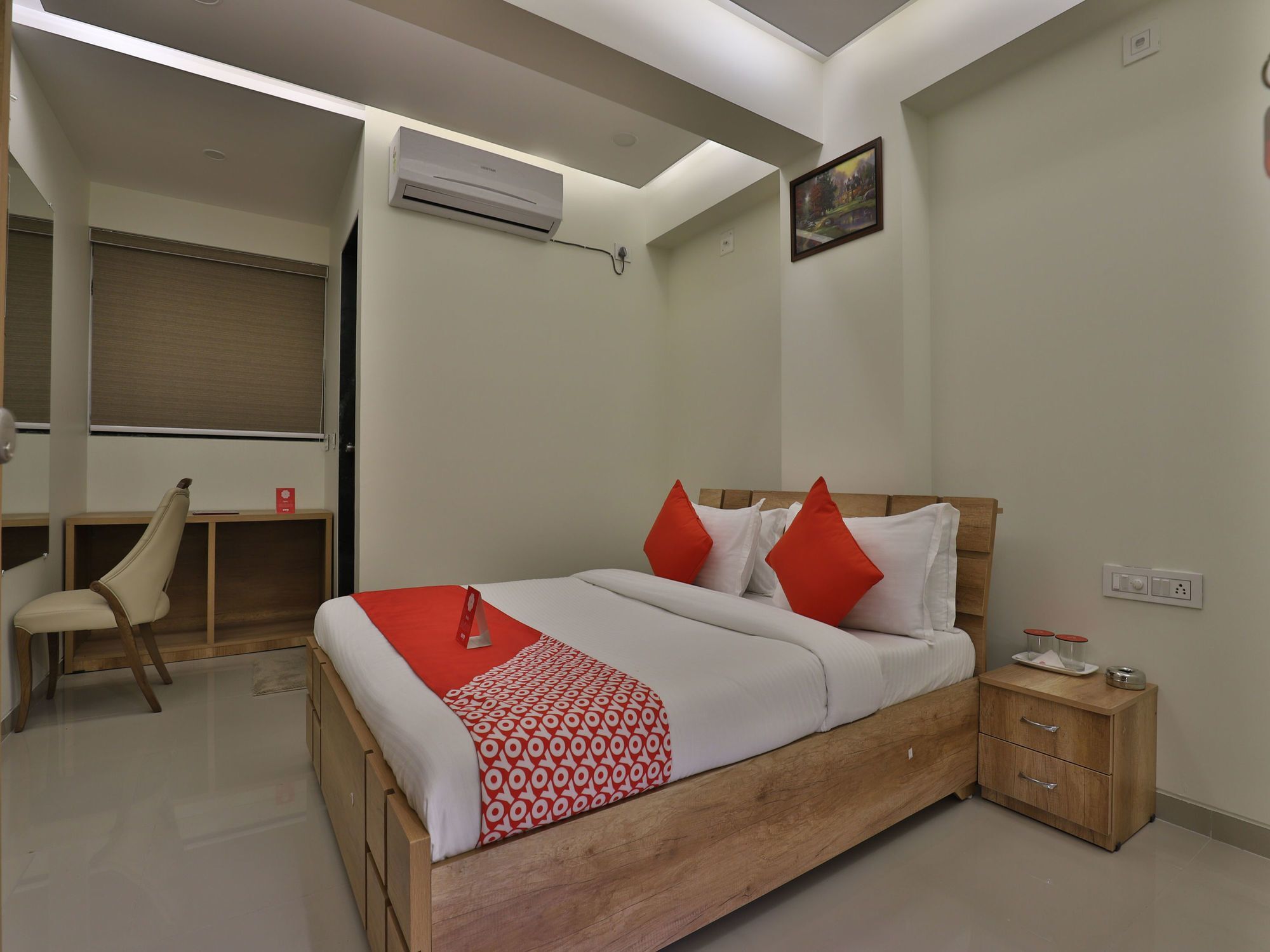 Collection O 12462 Hotel Shiv Inn Gandhinagar Eksteriør billede