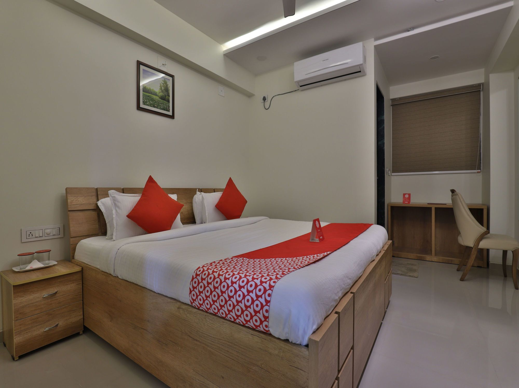 Collection O 12462 Hotel Shiv Inn Gandhinagar Eksteriør billede