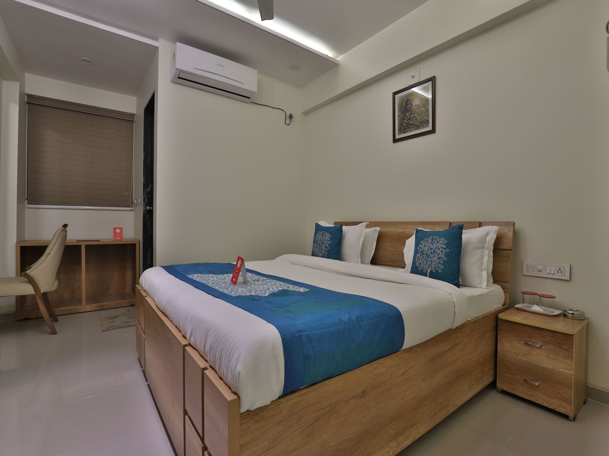Collection O 12462 Hotel Shiv Inn Gandhinagar Eksteriør billede